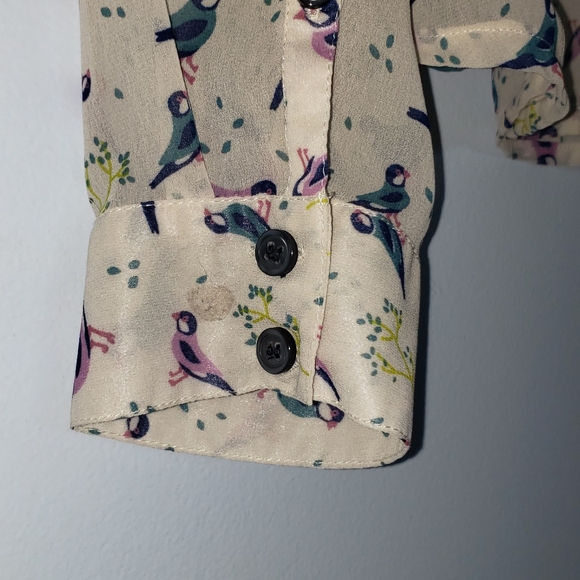 G. H. Bass & Co. | Bird Print Sheer Blouse - Picture 6 of 7